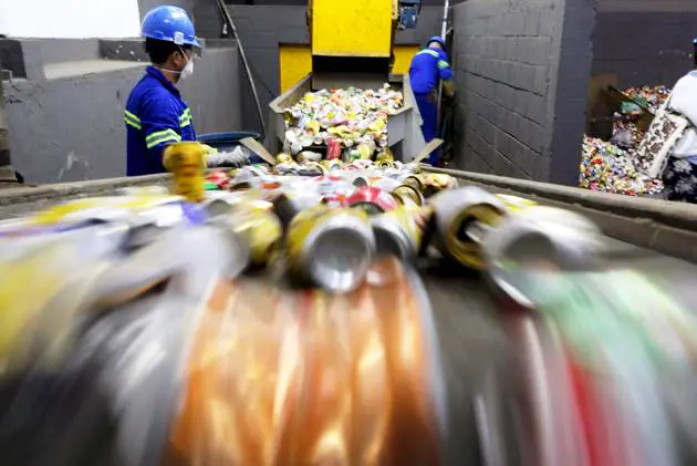 Brazil sets new can recycling world record featured image