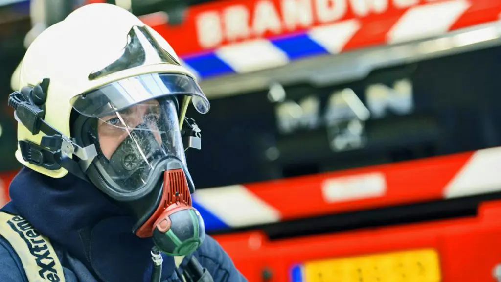 Big fire at Dutch HKS Scrap Metals ‘under control’ featured image