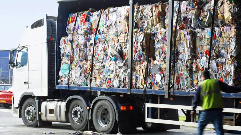 US paper recovery nears 52 million tonnes in 2015 featured image