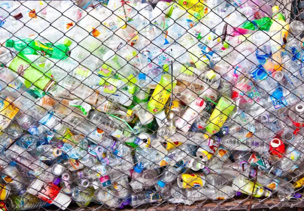 US plastics recycling market is ‘holding its own’ featured image