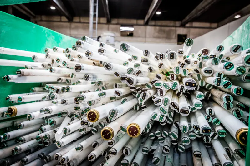 Veolia’s big investment in Canadian lamp recycling plant featured image