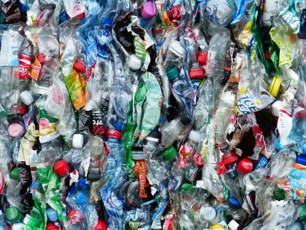 US bottle recycling ‘strong’ in 2016, but down 2.4% featured image