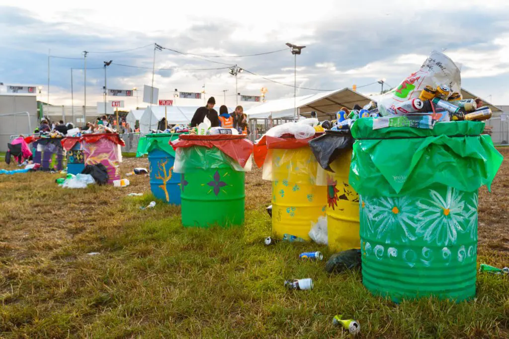 Glastonbury: music and throw-away plastics don’t mix featured image