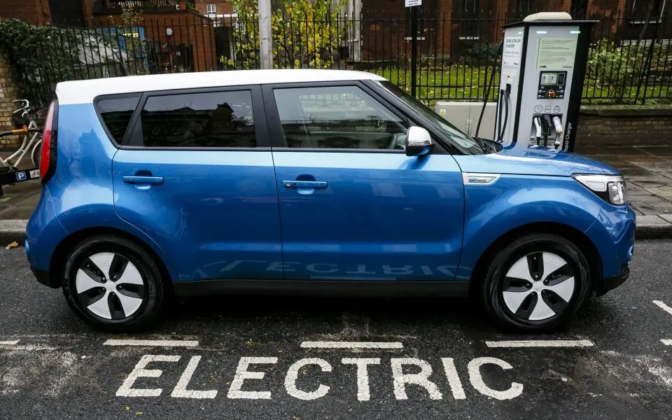 ‘First’ global recycling service for lithium-ion batteries featured image