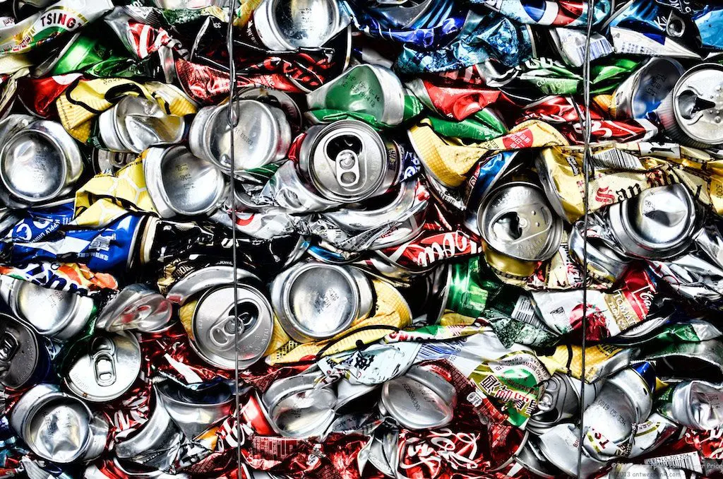 Every second, 1000 aluminium beverage cans are recycled featured image