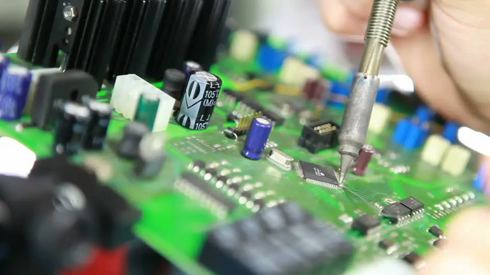 Action urged to protect compliant e-scrap recyclers featured image