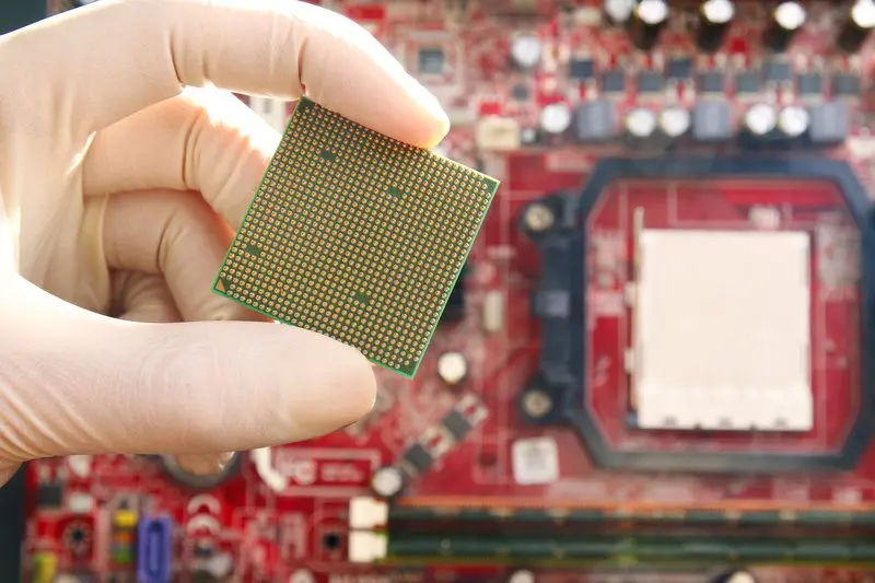 Global shredding market benefits from e-scrap boom featured image