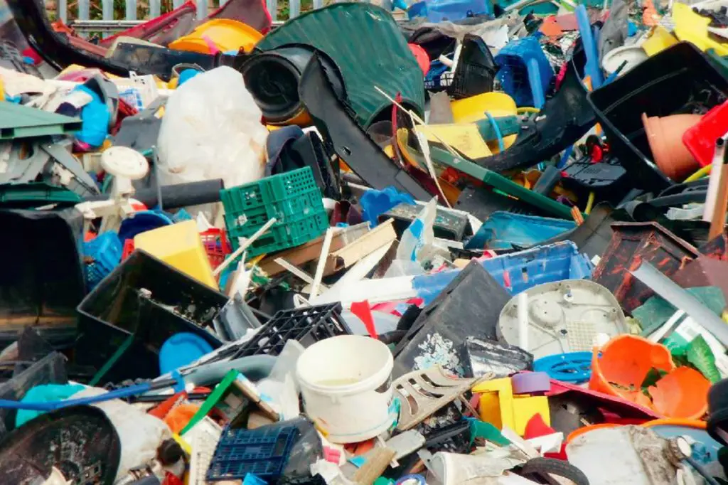 Recyclers urged to act over ‘hazardous’ plastic scrap featured image