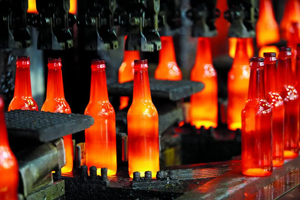 Industry unites to realise 90% glass collection featured image