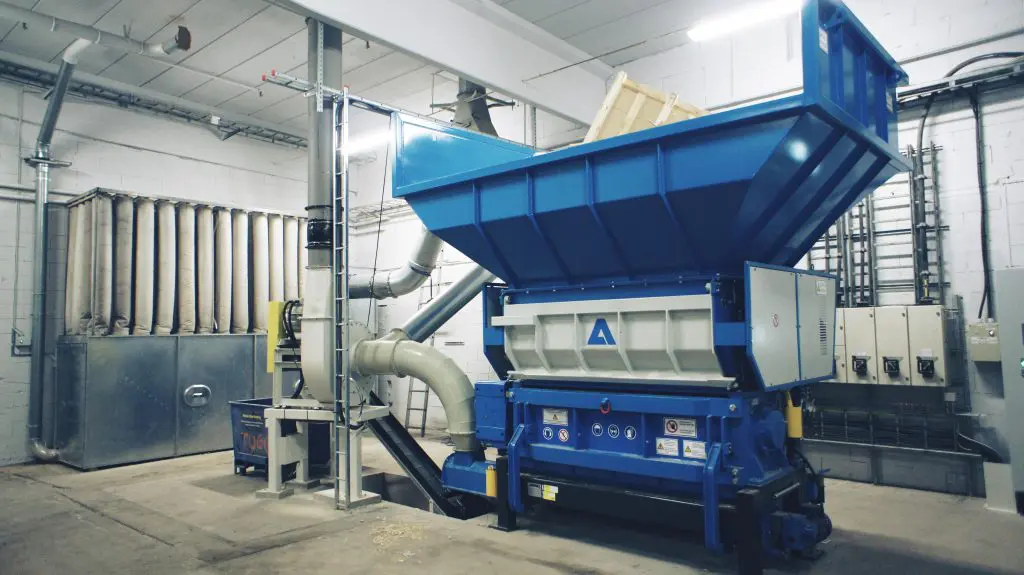 New shredder turns furniture scrap into biomass featured image