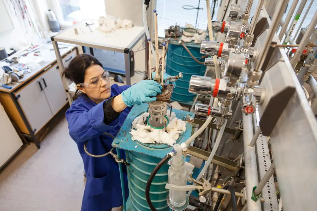 Magnetic waste: new hope for rare earth recycling featured image