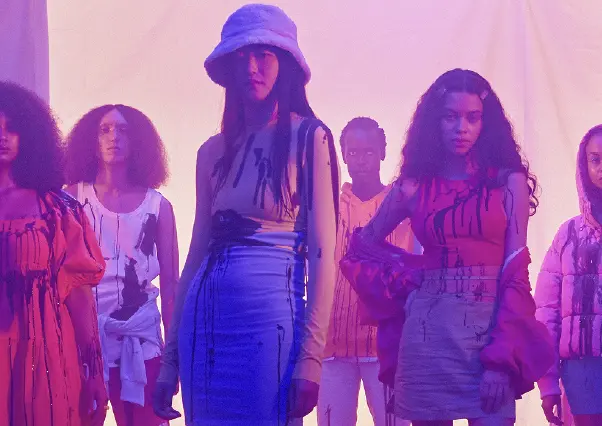 Big brands ‘knee deep’ in fossil fashion featured image