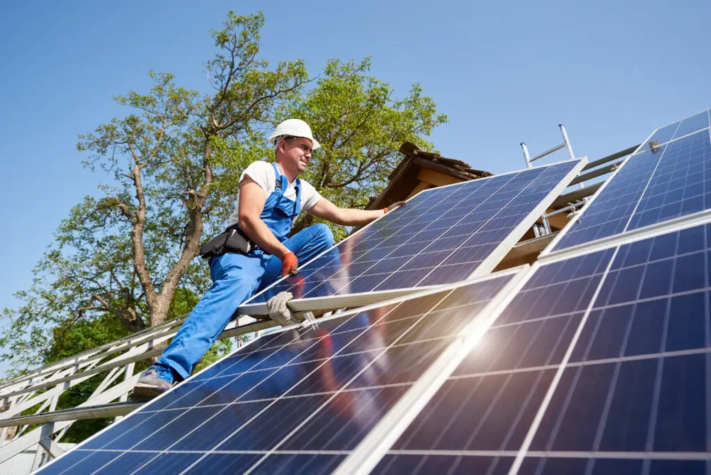 Belgian recycler prepares for solar panel wave featured image