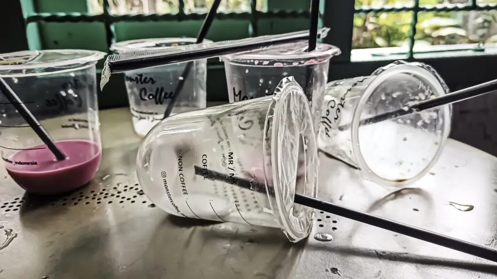 UK single-use plastics ban targets ‘avoidable waste’ featured image