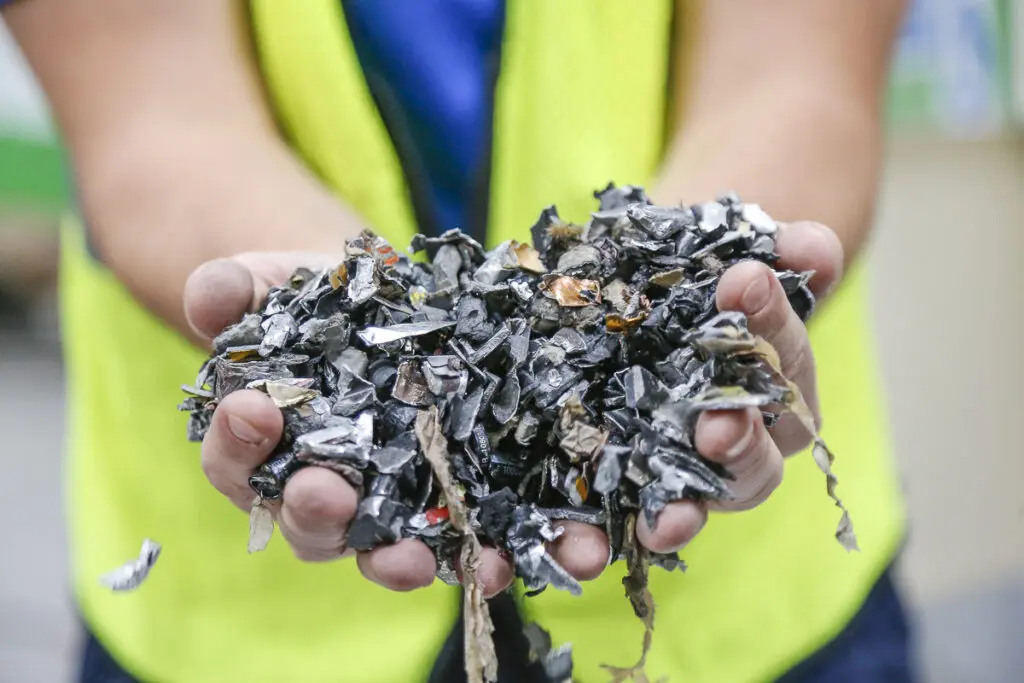 Complex kit key to electronics recycling featured image