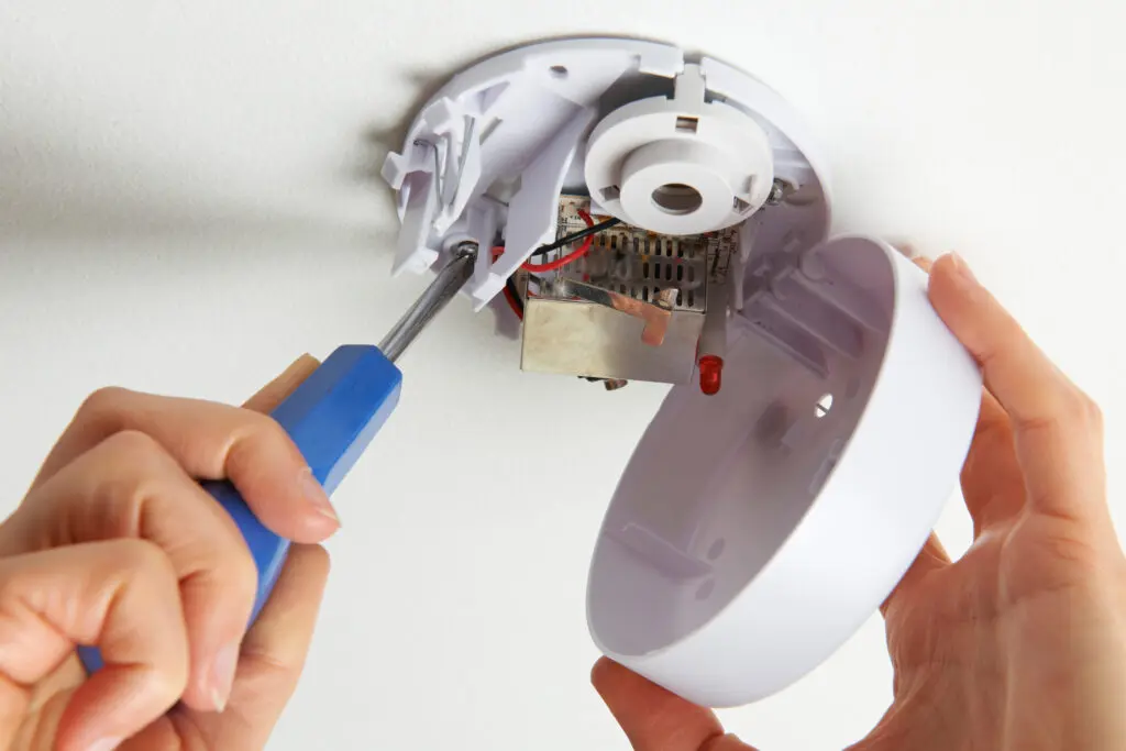 Call to tackle ‘invisible’ e-scrap featured image