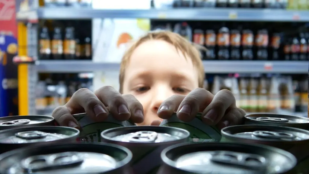 Can manufacturers pay up to boost US can recycling featured image