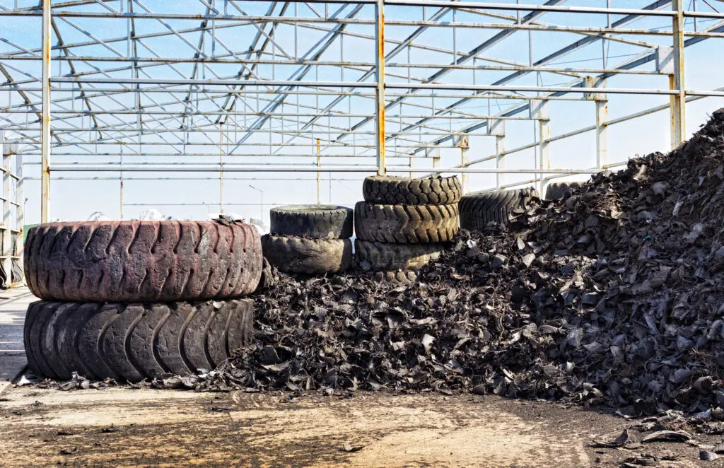 Salvaging resin precursors from used tyres featured image
