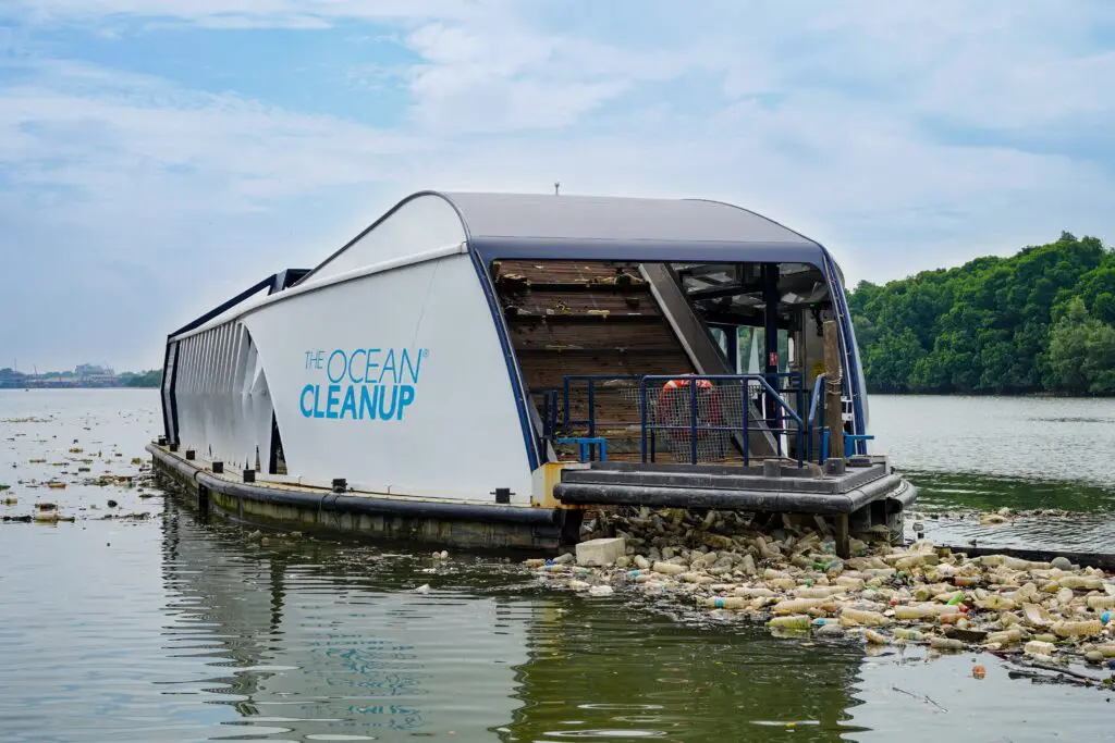 AI to boost Garbage Patch plastic clean-up featured image