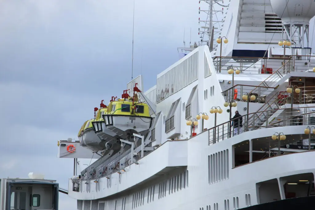 Big ‘fish’ for Galloo: historic cruise vessel contains 12 000 tonnes of scrap      featured image