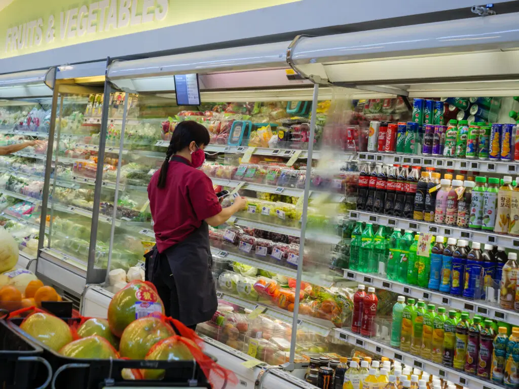 Cans and bottles DRS kicks off in Singapore featured image