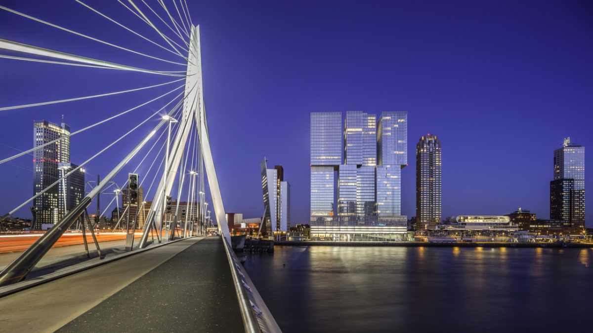 Rotterdam paper and plastics recycling expertise • Recycling