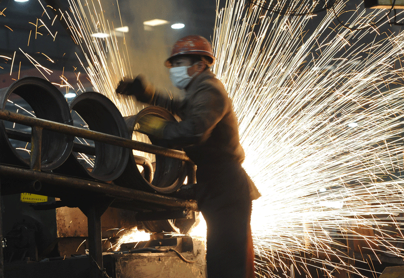 China ups the steel output pace in September featured image
