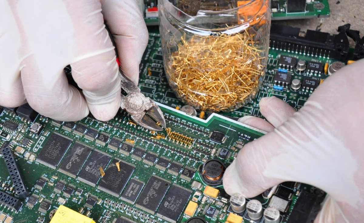 Multimillion escrap recycling hub set for Dubai Multimillion escrap recycling hub set for Dubai