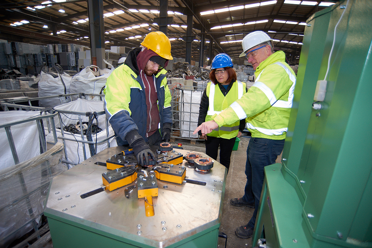 ‘Carrie’ automates compressor recycling • Recycling International