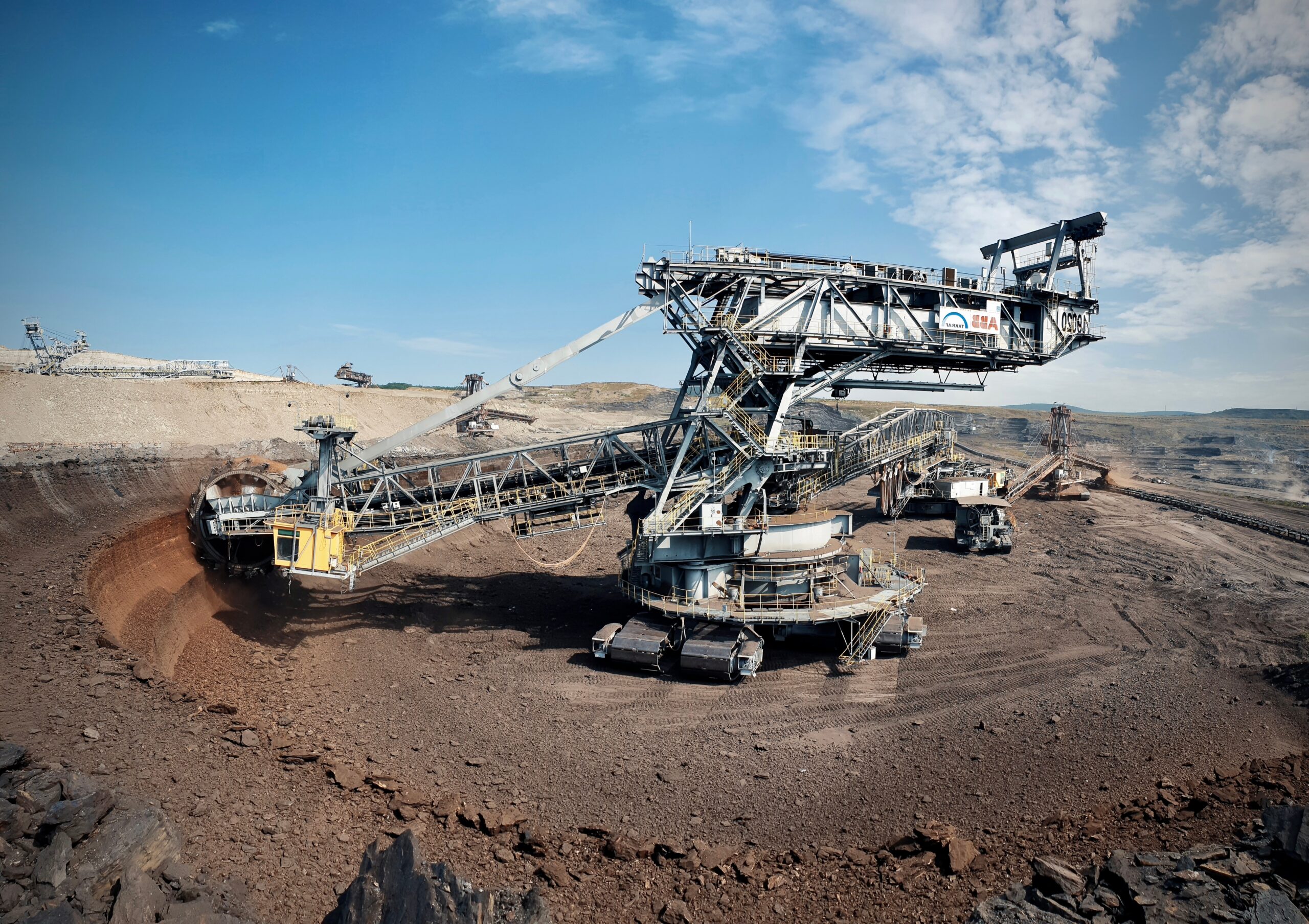 Microsoft deepens rare earth recovery efforts • Recycling International