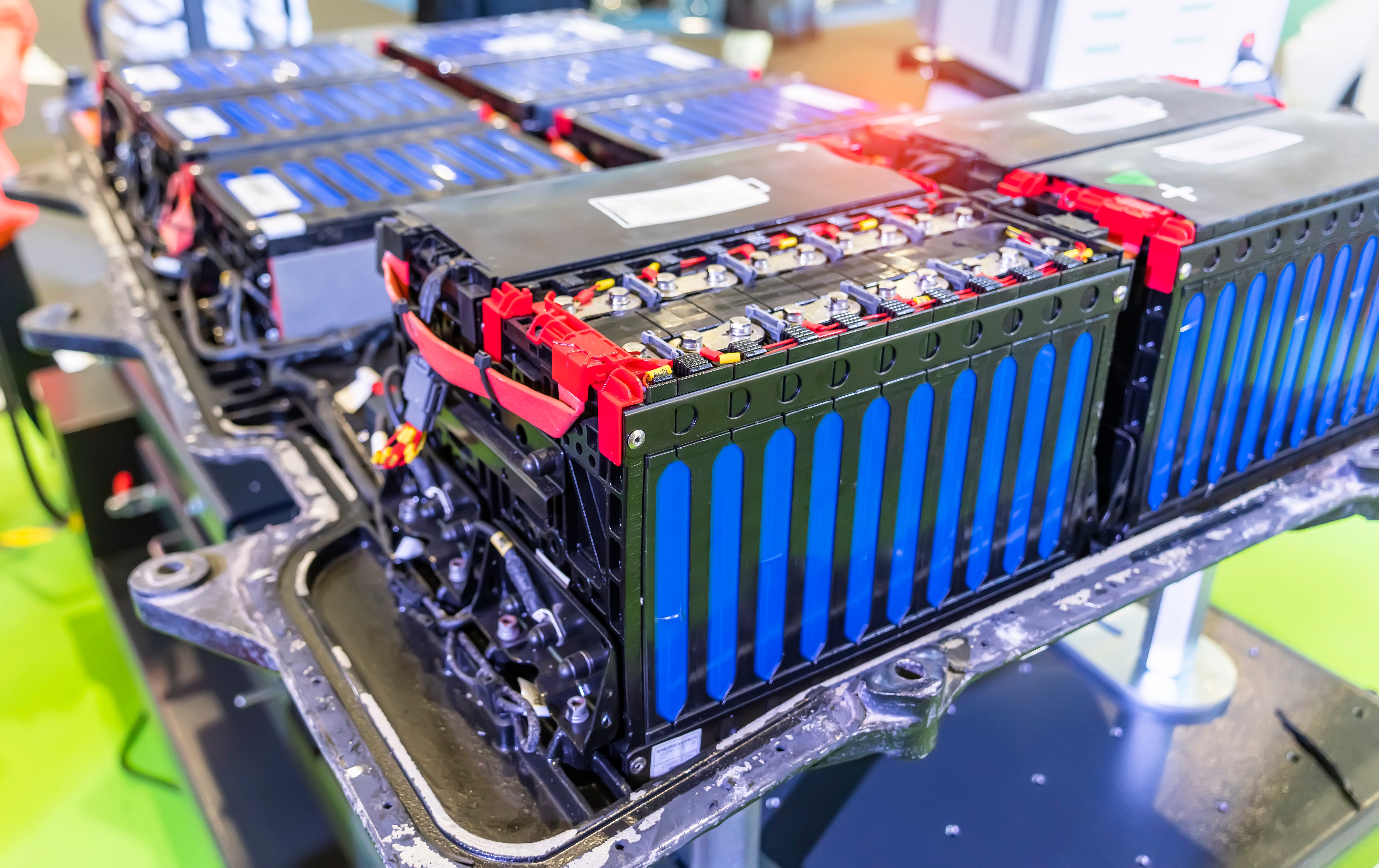 Logistics specialist kicks off EU-wide battery centres featured image