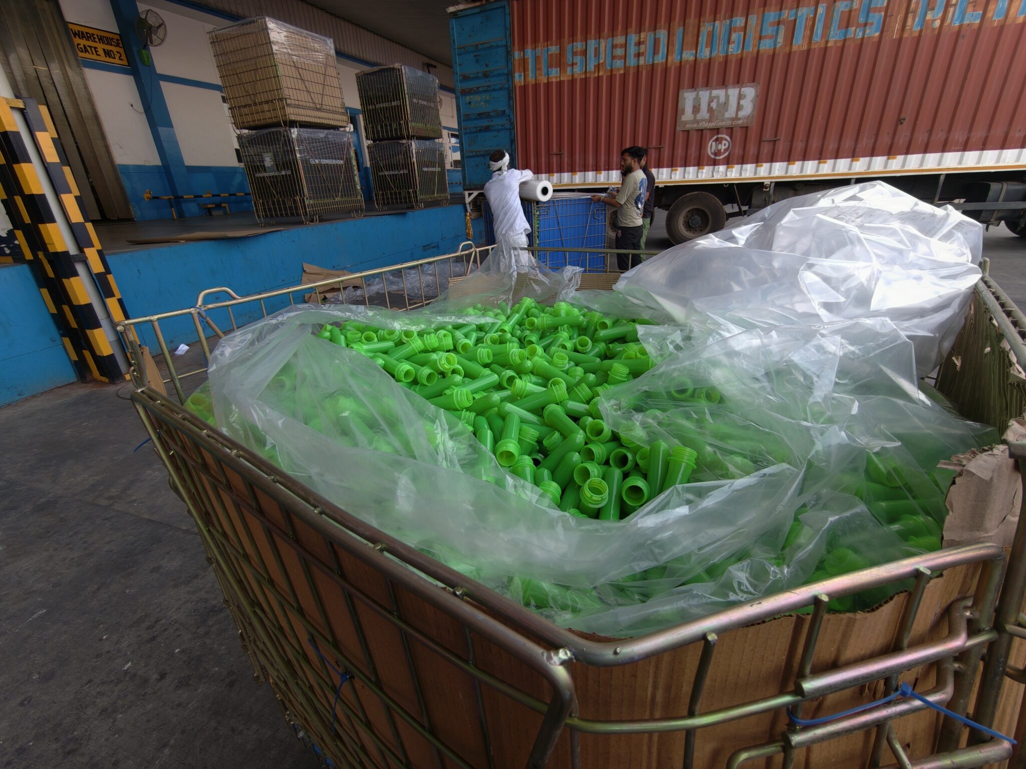 Plastics: slump after strong quarter